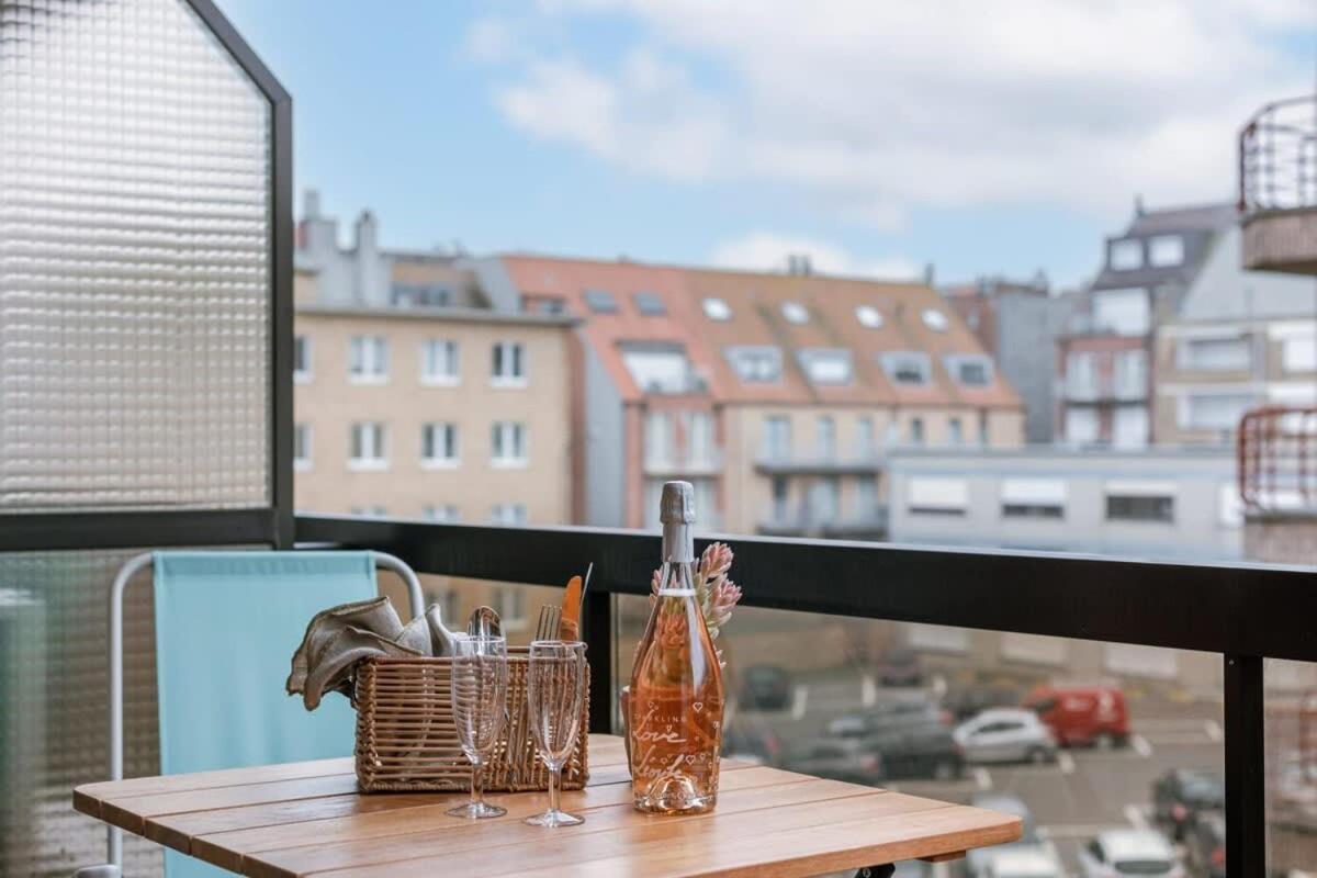 Huswell - Authentic Apartment With Terraces And Parking Кнокке-Гейст Екстер'єр фото