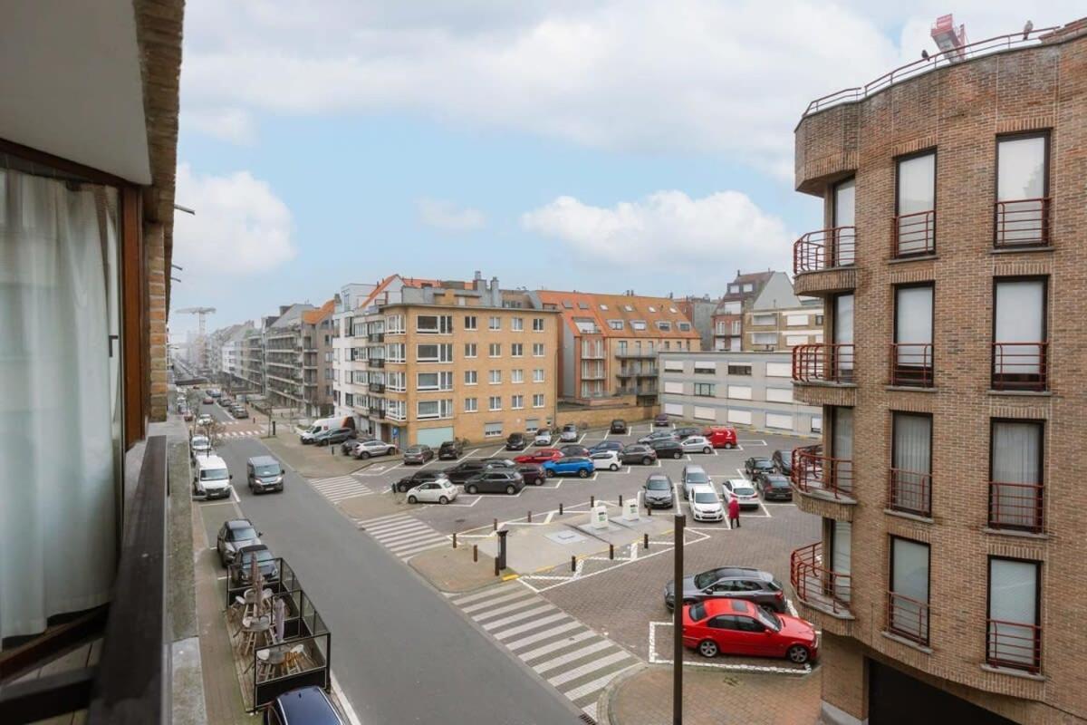 Huswell - Authentic Apartment With Terraces And Parking Кнокке-Гейст Екстер'єр фото